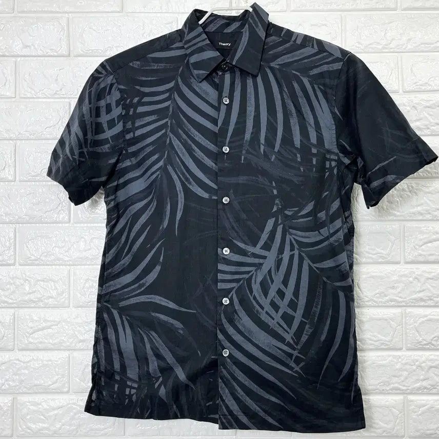 [BUNJANG] Theory Black Pattern Short Sleeve Shirt / 띠어리 블랙 패턴 반팔 셔츠 95