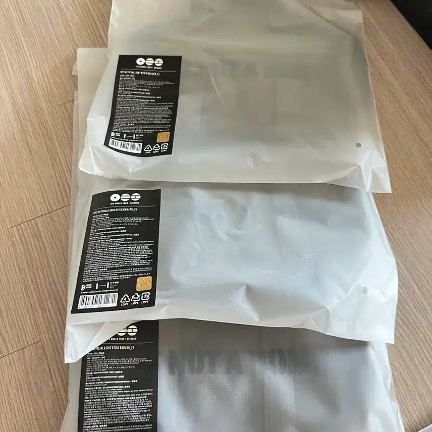 [BUNJANG] BTS Arirang Army Bomb Bag / (미개봉) 방탄 아리랑 아미밤 가방 응원봉