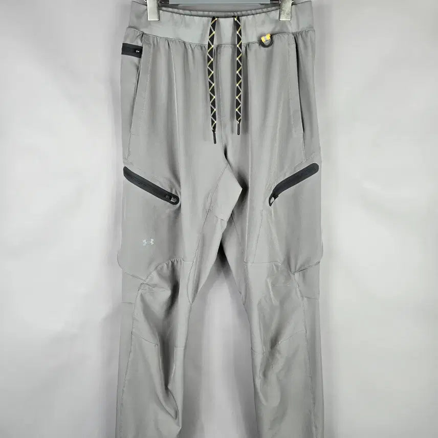 [BUNJANG] Under Armour Men's Reflective Cargo Jogger Pants Large / [무료배송]언더아머 L 남성 리플렉티브 카고 조거 팬츠 바지