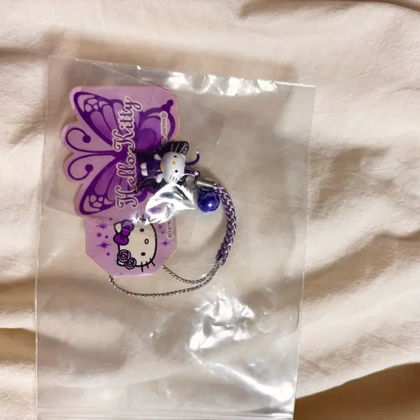 [BUNJANG] Butterfly Kitty Keyring Strap / 나비키티 키링 스트랩 판매