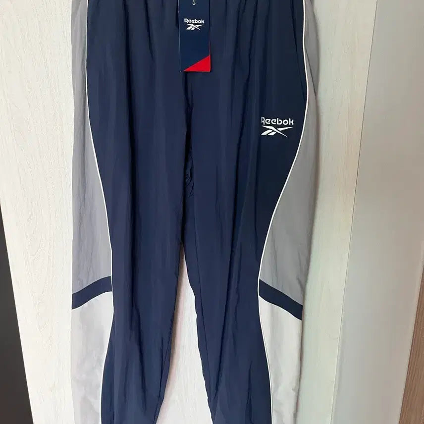 [BUNJANG] Reebok Training Jogger Pants Navy/Grey Colorblock / 리복 팬츠(새상품)
