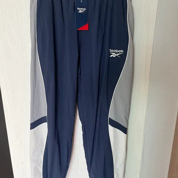 [BUNJANG] Reebok Training Jogger Pants Navy/Grey Colorblock / 리복 팬츠(새상품)