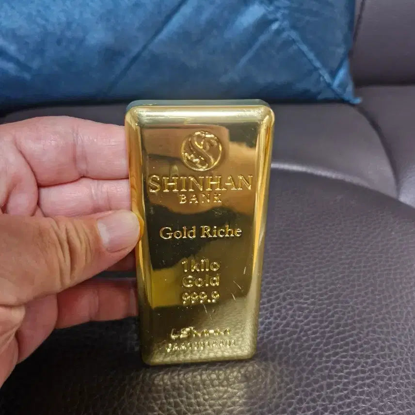 [BUNJANG] Shinhan Bank Gold Bar Replica 1kg (18K Gold Plated) / 신한은행 골드바 1kg 가짜금 견양 입니다!(18k 도금 )
