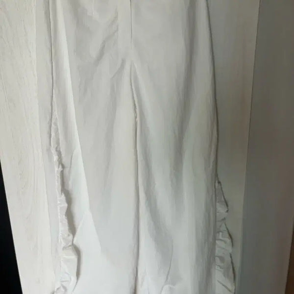 [BUNJANG] MAKE A TOAST White Jogger Pants / MAKE A TOAST 화이트 조거 팬츠(새상품)