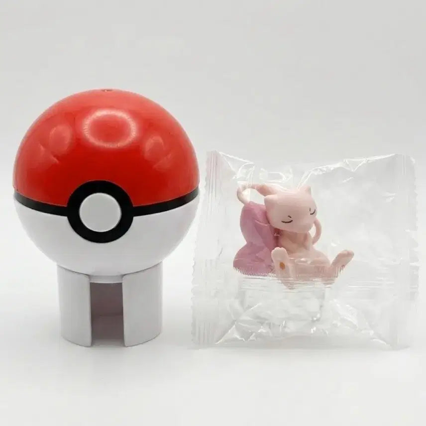 [BUNJANG] Pokemon Monster Ball Mew Figure / cu 포켓몬 몬스터볼 뮤