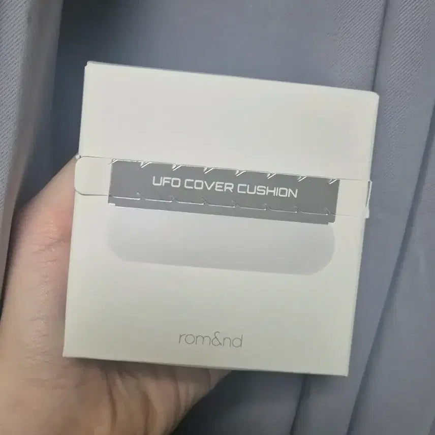 [BUNJANG] Rom&nd UFO Cover Cushion (Sealed) / 미개봉 / 롬앤 UFO 커버 쿠션