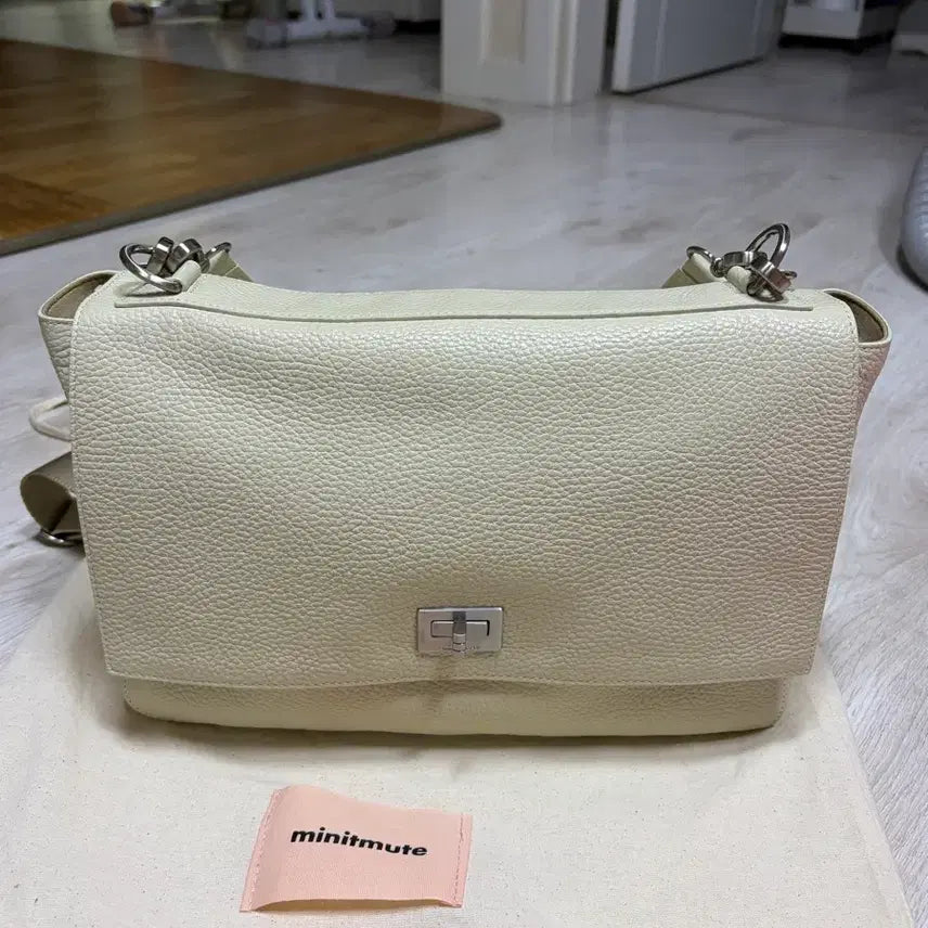[BUNJANG] Minuitmute Peretti M Ivory Medium Bag / 미닛뮤트 페레티 m 아이보리 미듐