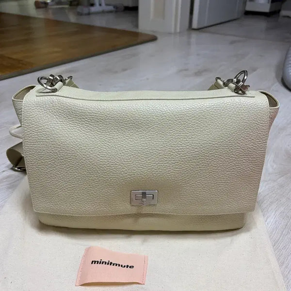 [BUNJANG] Minuitmute Peretti M Ivory Medium Bag / 미닛뮤트 페레티 m 아이보리 미듐