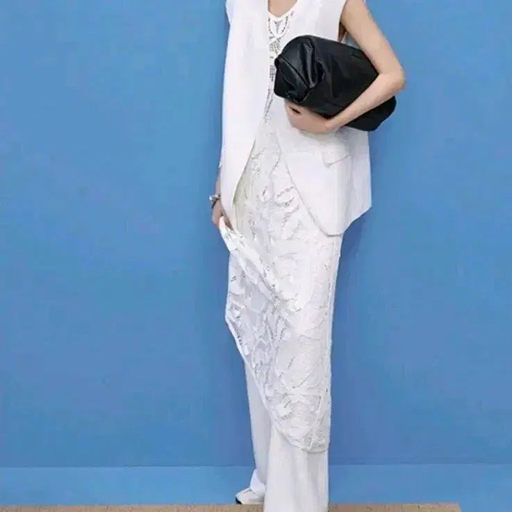 [BUNJANG] AUM White Vest Linen Silk Blend / AUM 화이트 베스트 (고급린넨 실크 조끼)