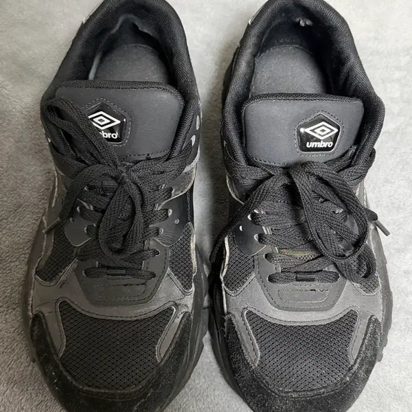[BUNJANG] Umbro Bumpyx Sneakers / 엄브로 범피x 블랙