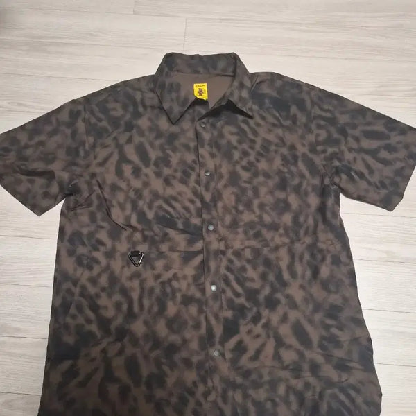 [BUNJANG] Calmaster Leopard Pattern Shirt and Shorts Set (L) / Calmaster 레오파드 패턴 셔츠/반바지 세트 L