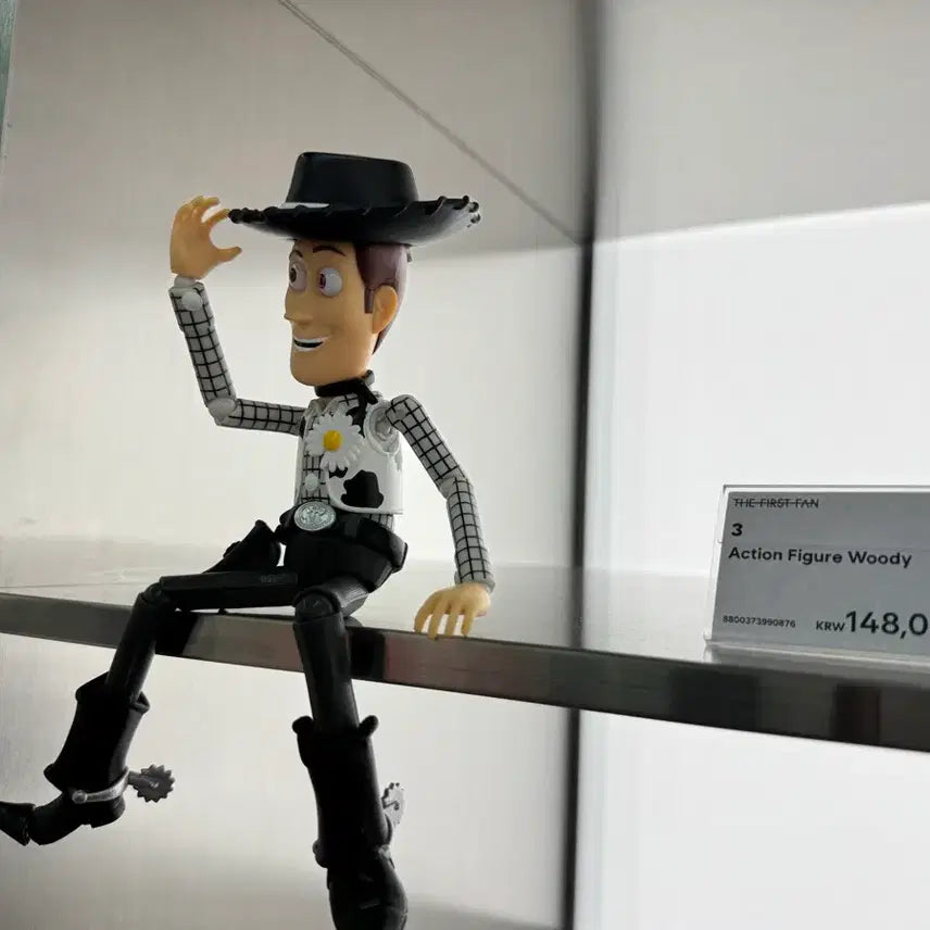 [BUNJANG] PEACEMINUSONE x Toy Story Woody Action Figure / 피스마이너스원X토이스토리 액션피규어 우디 팝니다