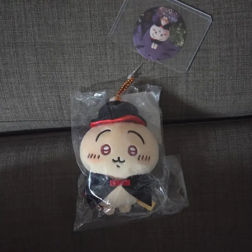 [BUNJANG] Chiikawa Vampire Usagi Halloween Dracula Usagi / 흡혈귀 우사기 할로윈 드라큘라 우사기 치이카와