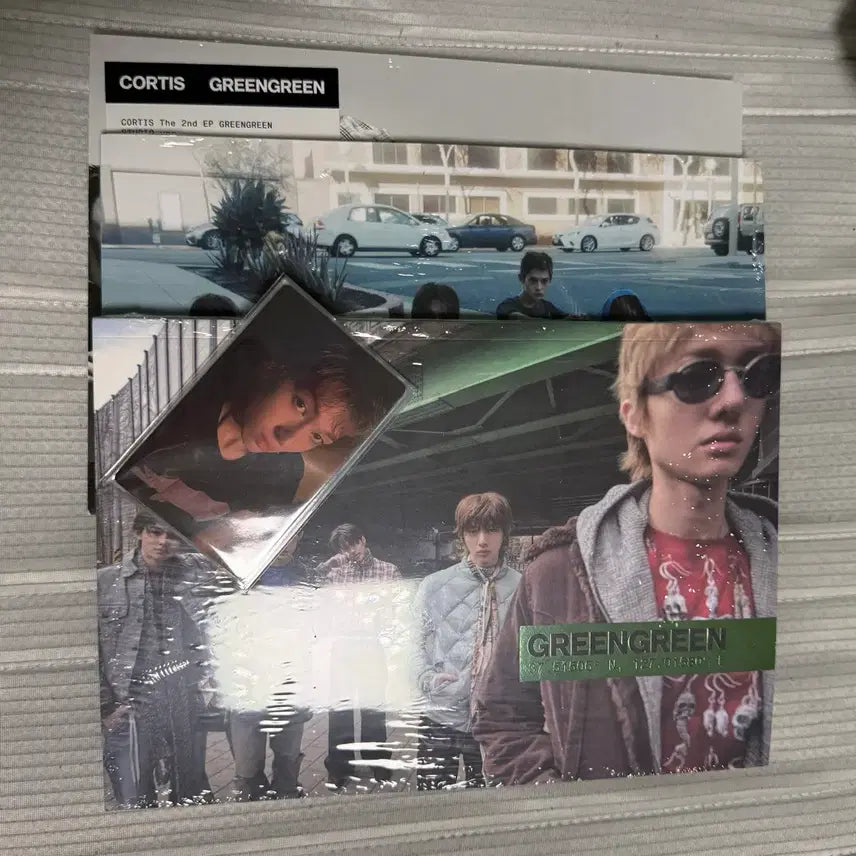 [BUNJANG] Cortis Greengreen Sealed Album YouTube Gift Set / 코르티스 그린그린 미개봉 앨범 유튜브 기프트 세트