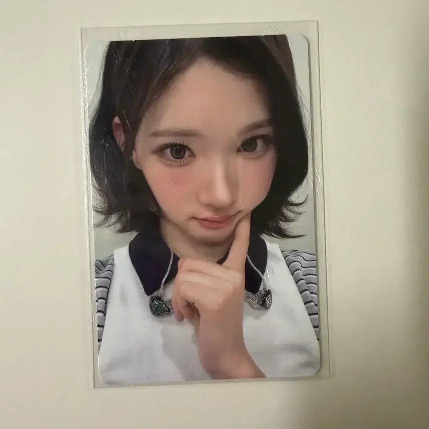 [BUNJANG] Hatsu to Hearts Jiwoo Photocard / 하츠투하츠 지우 포카