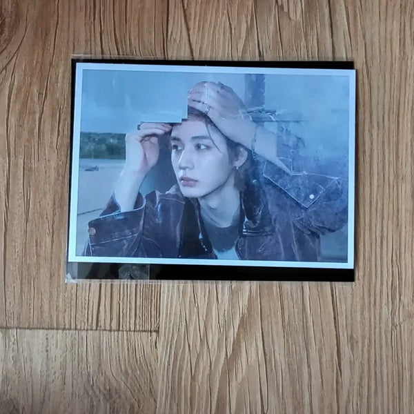 [BUNJANG] BOYNEXTDOOR x EDIYA Leehan Postcard / 보이넥스트도어 이디야 콜라보 이한 엽서