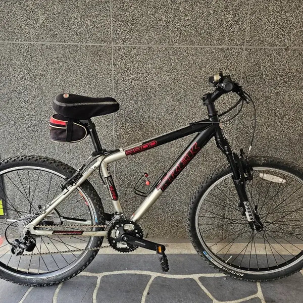 [BUNJANG] Trek 3900 MTB Bicycle 26-inch Wheel 16-inch Frame / 트랙 3900 MTB 자전거 / 26인치 휠 /  16인치 프레임