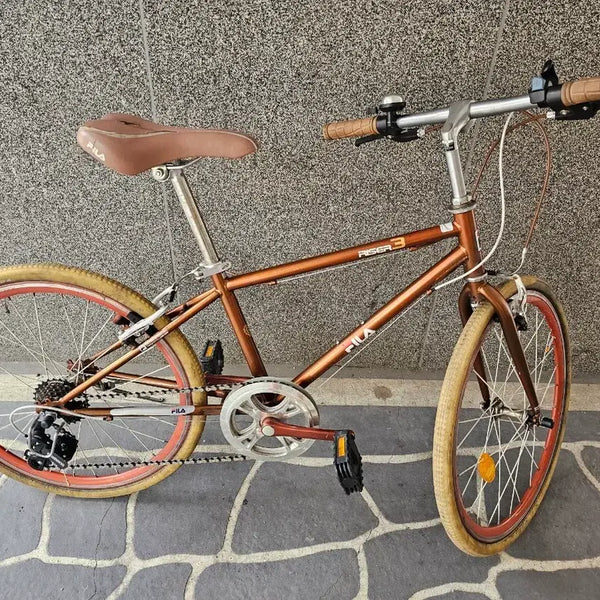 [BUNJANG] Fila Hybrid Bike 22-inch / 필라 하이브리드 자전거