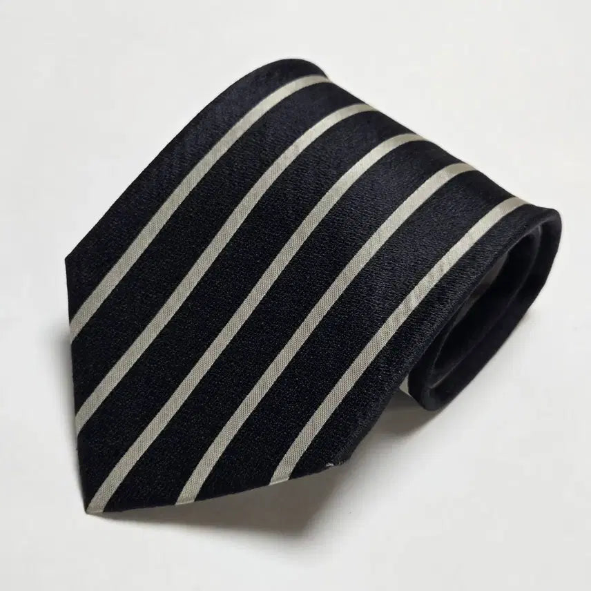 [BUNJANG] Aquascutum Silk Striped Necktie / 아쿠아스큐텀 실크 스트라이프 넥타이
