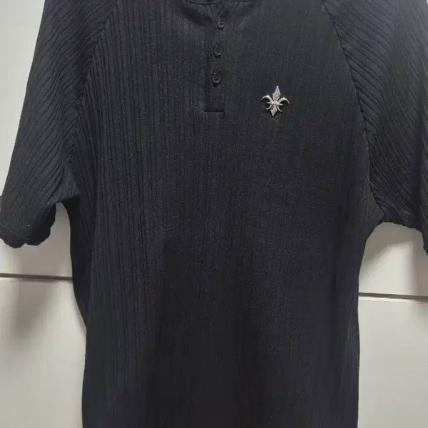 [BUNJANG] Kamid Henly Neck Muscle Fit Knit Short Sleeve T-Shirt / 카미드 헨리넥 머슬핏 니트 반팔 티셔츠