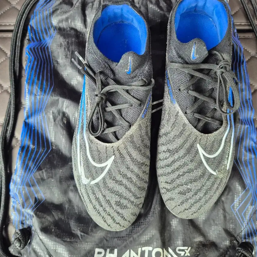 [BUNJANG] Nike Phantom GX Elite AG 260 Football Boots / 나이키 팬텀GX 엘리트 AG 260