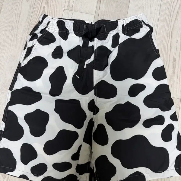 [BUNJANG] Capital Cow Pattern Shorts / 캐피탈 젖소 패턴 쇼츠