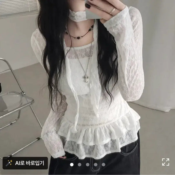 [BUNJANG] Flower See-through Lace Ruffle Layered Long Sleeve T-Shirt / 플라워 시스루 레이스 캉캉 프릴 레이어드 긴팔티셔츠