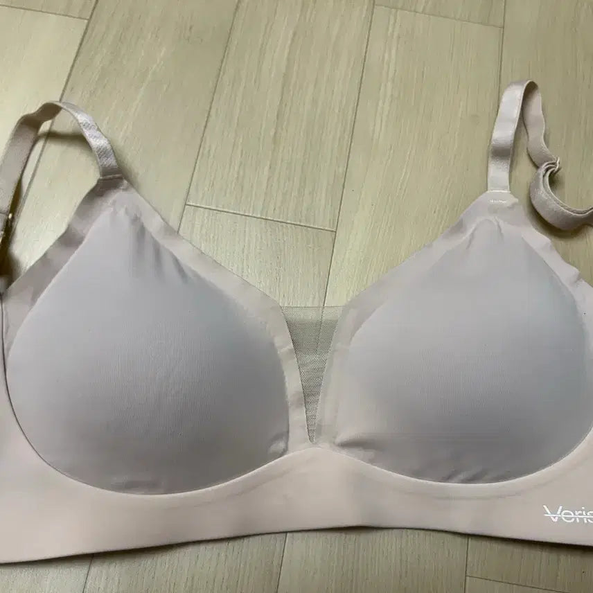 [BUNJANG] Verysi Ice On Bra M (75C) / 베리시 아이스온 브라 m