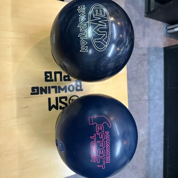 [BUNJANG] Used Bowling Balls (14lb, 15lb) / 볼링공 급처합니다!
