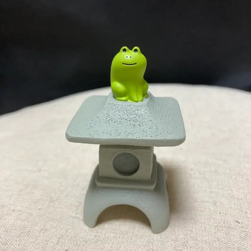 [BUNJANG] Decole Frog Lantern / 데꼴 개구리 등롱