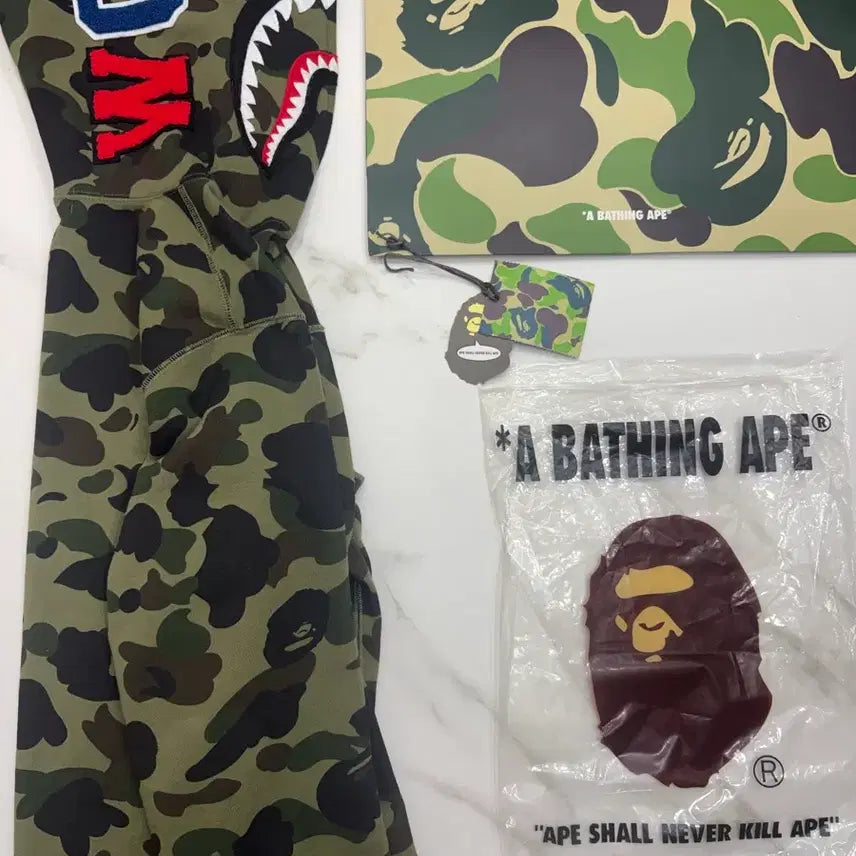 [BUNJANG] BAPE Shark Hoodie 'Green Camo' Full Set / 새상품급)베이프 샤크후드 녹계 풀구성