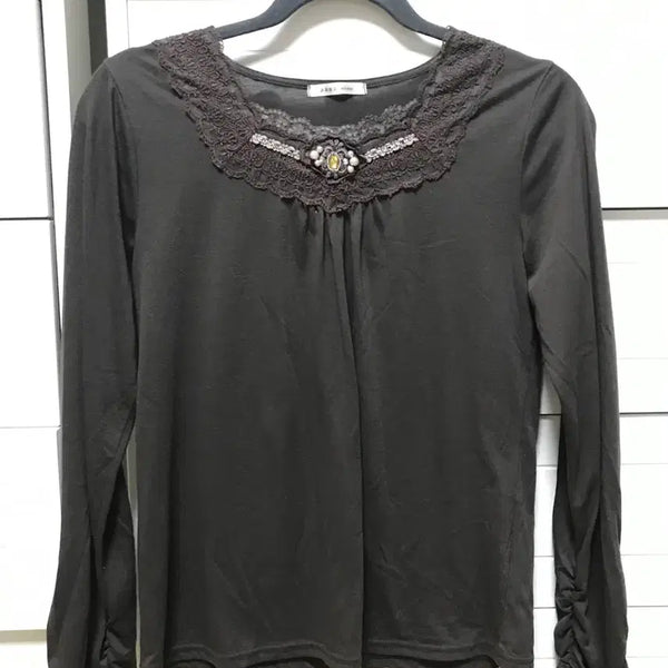 [BUNJANG] Japanese Vintage Axes Femme Brown Lace Long Sleeve T-Shirt / 일본 빈티지 엑시즈팜 브라운 레이스 긴팔 티셔츠