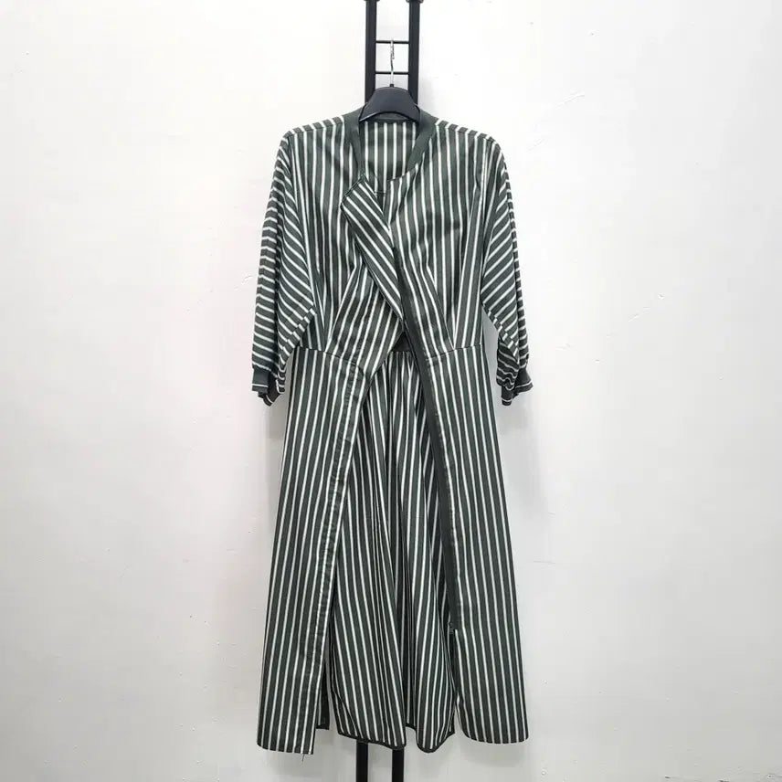 [BUNJANG] TIME Striped Wrap Midi Dress / 정품 타임 TIME 스트라이프 랩 원피스