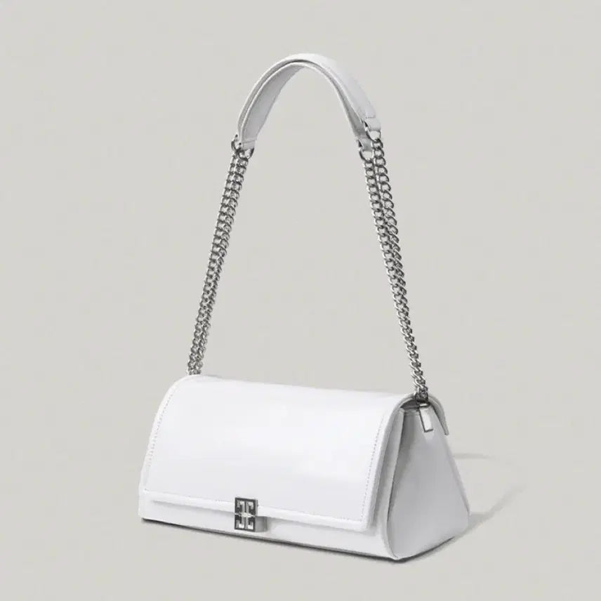 [BUNJANG] Polnua Classic Logo Chain Bag / 폴뉴아 클래식 로고 체인백
