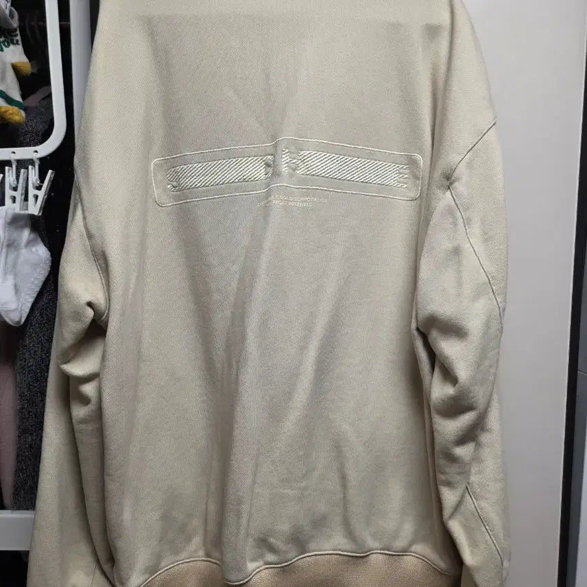 [BUNJANG] Solid Homme Back Logo Sweatshirt Lemon Size 48 / 솔리드옴므 백로고 맨투맨 48 사이즈 레몬