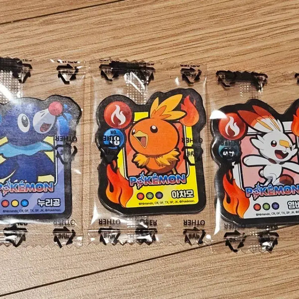 [BUNJANG] Pokemon Seven Eleven Choco Chip Cookie Magnet / 포켓몬스터 세븐일레븐 초코칩 쿠키 마그넷
