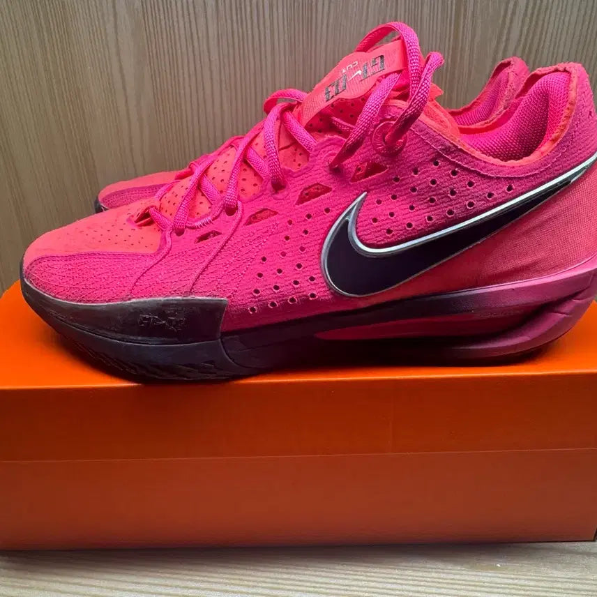 [BUNJANG] Nike Air Zoom G.T. Cut 3 EP Hyper Pink Metallic Silver Basketball Shoes (275) / 나이키 에어 줌 G.T. 컷 3 EP 하이퍼 핑크 메탈릭 실버(275)