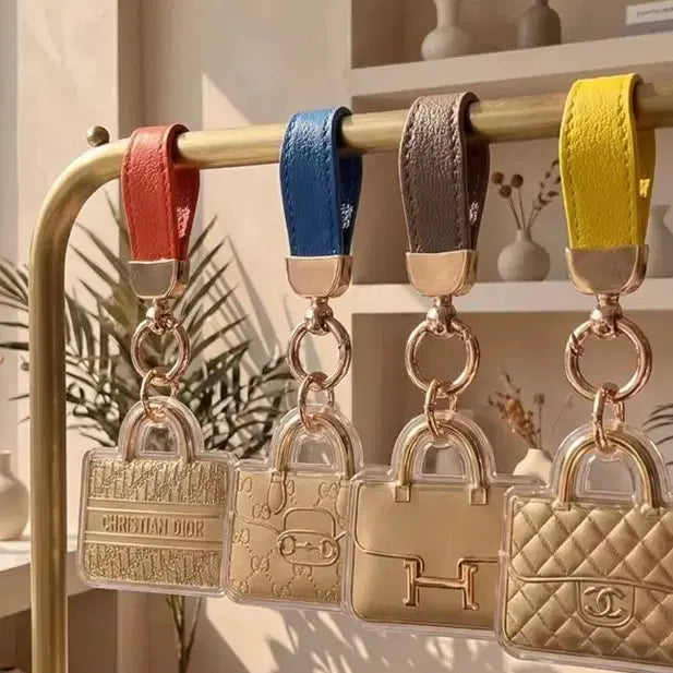 [BUNJANG] 4 Types of Keyrings (New) / 키링 4종(새상품)
