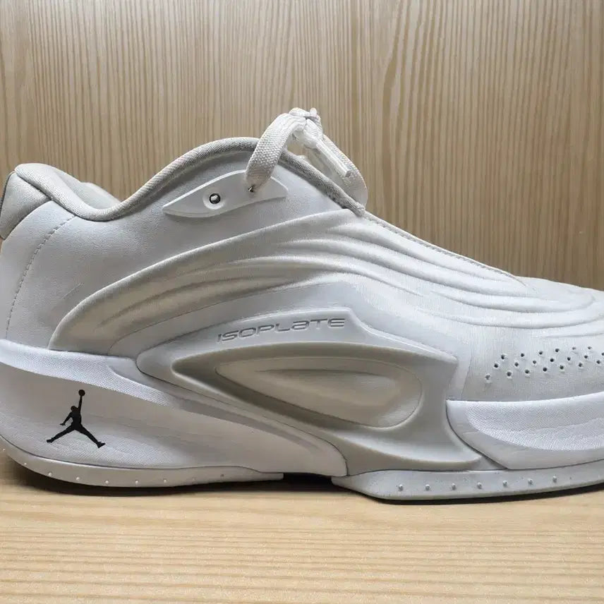 [BUNJANG] Jordan Luka 3 PF White Grey Fog Basketball Shoes (275) / 조던 루카 3 PF 화이트 그레이 포그(275)