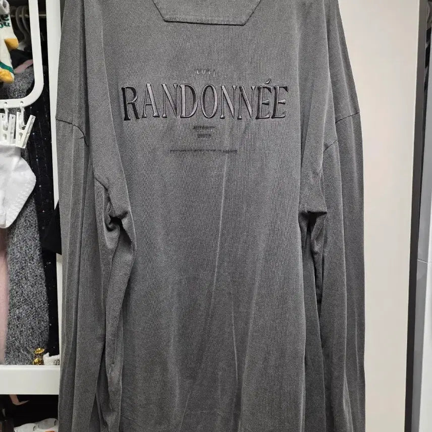 [BUNJANG] JUNGLEST CHARCOAL LONG SLEEVE S SIZE / 준지 차콜 롱슬리브 s 사이즈 긴팔