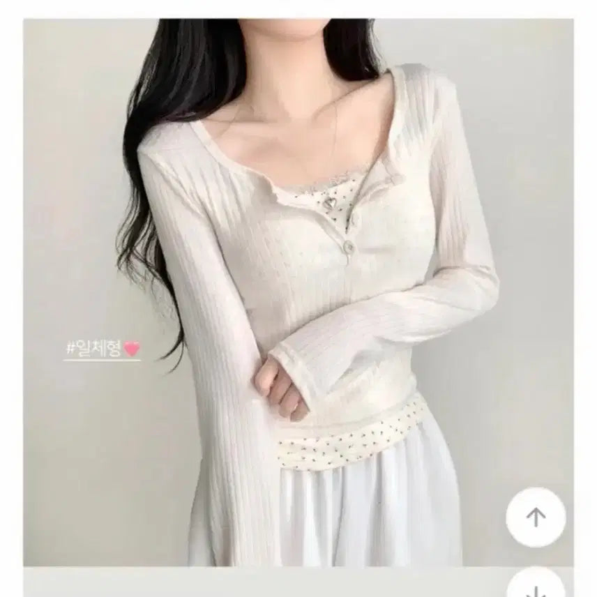 [BUNJANG] Floral Print Lace Layered Long Sleeve Ribbed Top / 에이블리 꽃무늬 일체형 레이스 레이어드 긴팔 골지 잔꽃