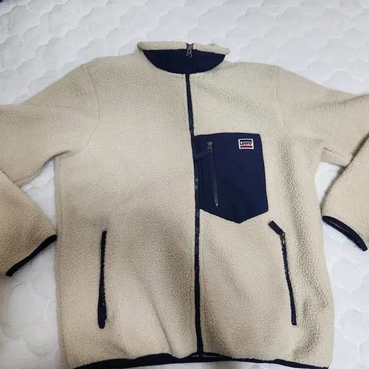 [BUNJANG] Levi's Fleece Zip-Up Jacket Size 100 / 리바이스 기모 후리스 집업 자켓 사이즈 100 판매합니다.