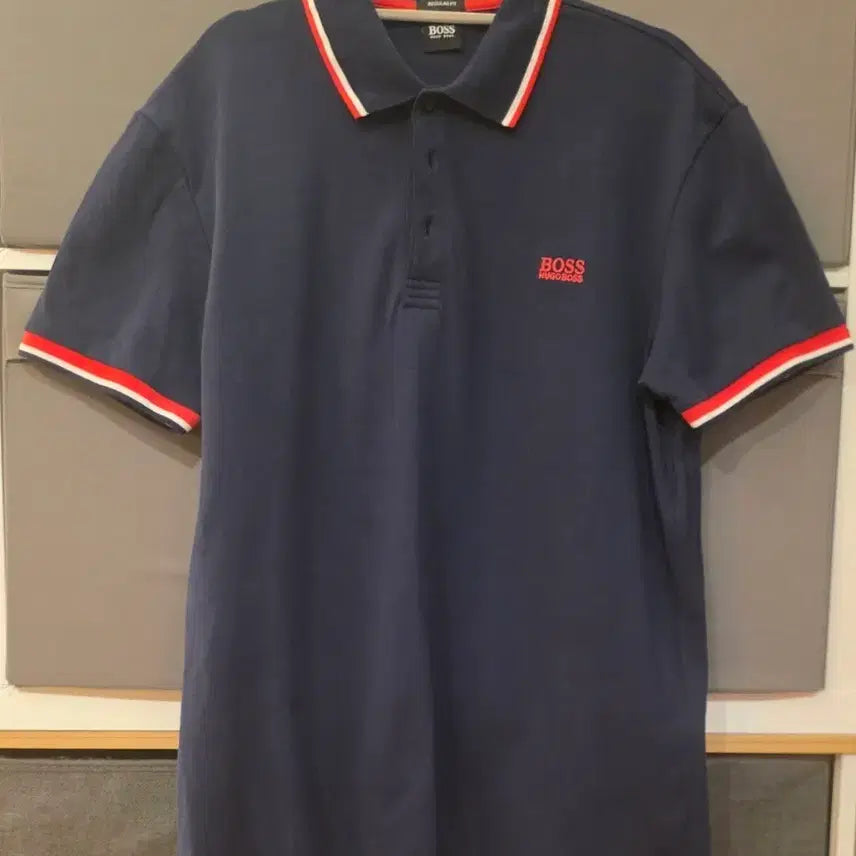 [BUNJANG] Hugo Boss Navy Colorblock Short Sleeve Polo Shirt / 정품)휴고보스 네이비 톤 배색 반팔 카라티 팝니다.(미착용새상품)