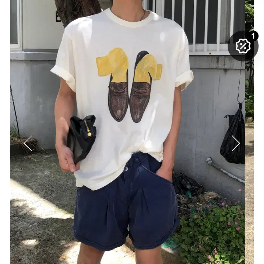 [BUNJANG] Newjeans Chicf Graphic T-Shirt / 뉴치크시프 로퍼 그래픽 티셔츠구매