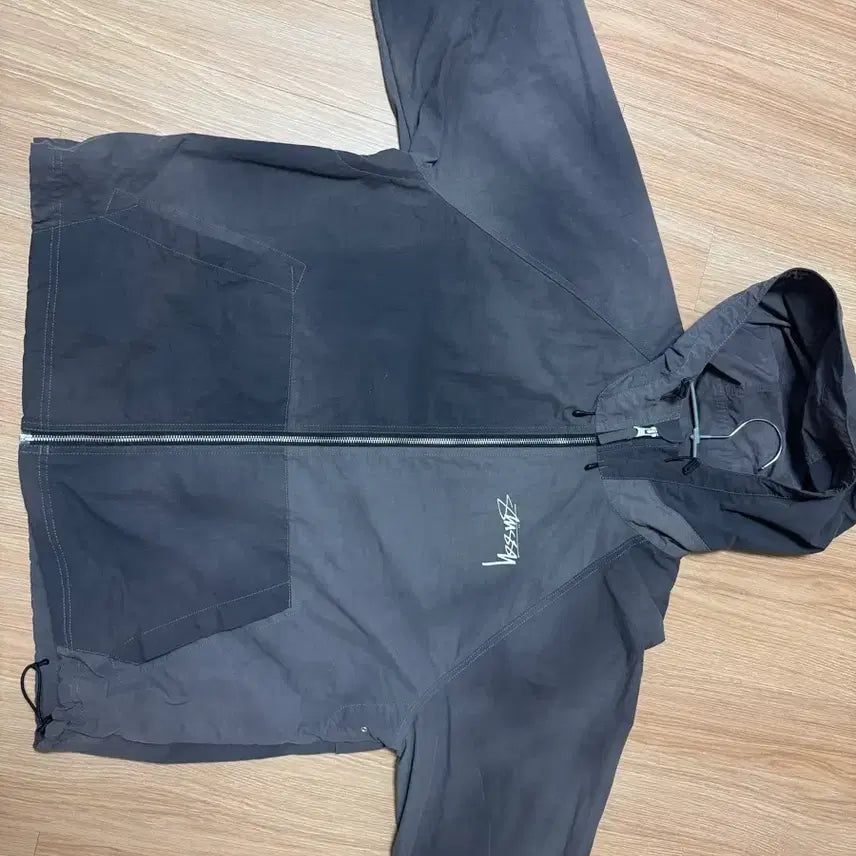 [BUNJANG] Stussy Wave Dye Beach Shell Jacket Black / 스투시 웨이브 다이 비치 쉘 자켓 블랙