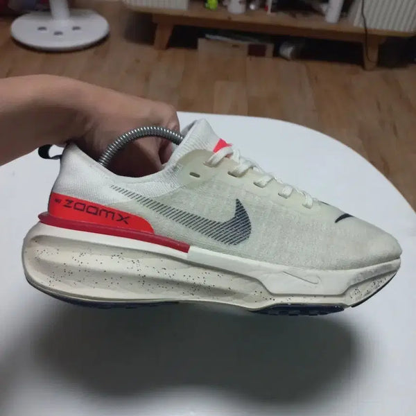 [BUNJANG] Nike ZoomX Running Shoes White 265 / 나이키 줌엑스 러닝화 흰색 265