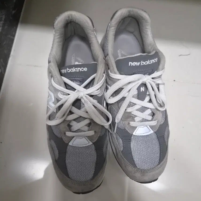 [BUNJANG] New Balance 992 Grey Sneakers (270mm) / 뉴발란스 992 그레이 운동화 270사이즈