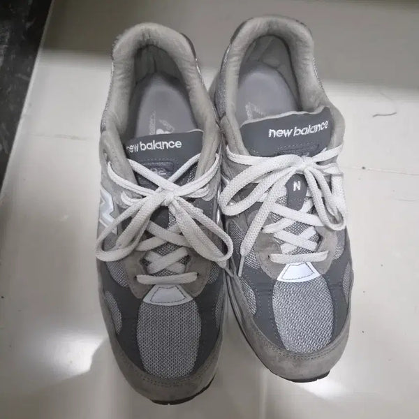 [BUNJANG] New Balance 992 Grey Sneakers (270mm) / 뉴발란스 992 그레이 운동화 270사이즈