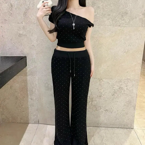 [BUNJANG] Cubic Twist Off-Shoulder Training Set / 큐빅 꼬임 오프숄더 트레이닝 세트