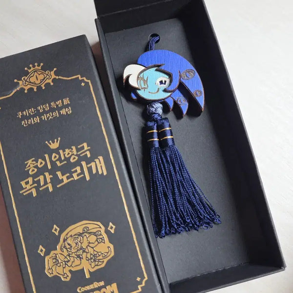[BUNJANG] Cookierun Kingdom Shadowmilk Cookie Wooden Puppet / 쿠키런 킹덤 쿠킹덤 쉐도우밀크 쿠키 쉐밀 종이 인형극 목각 노리개 판매